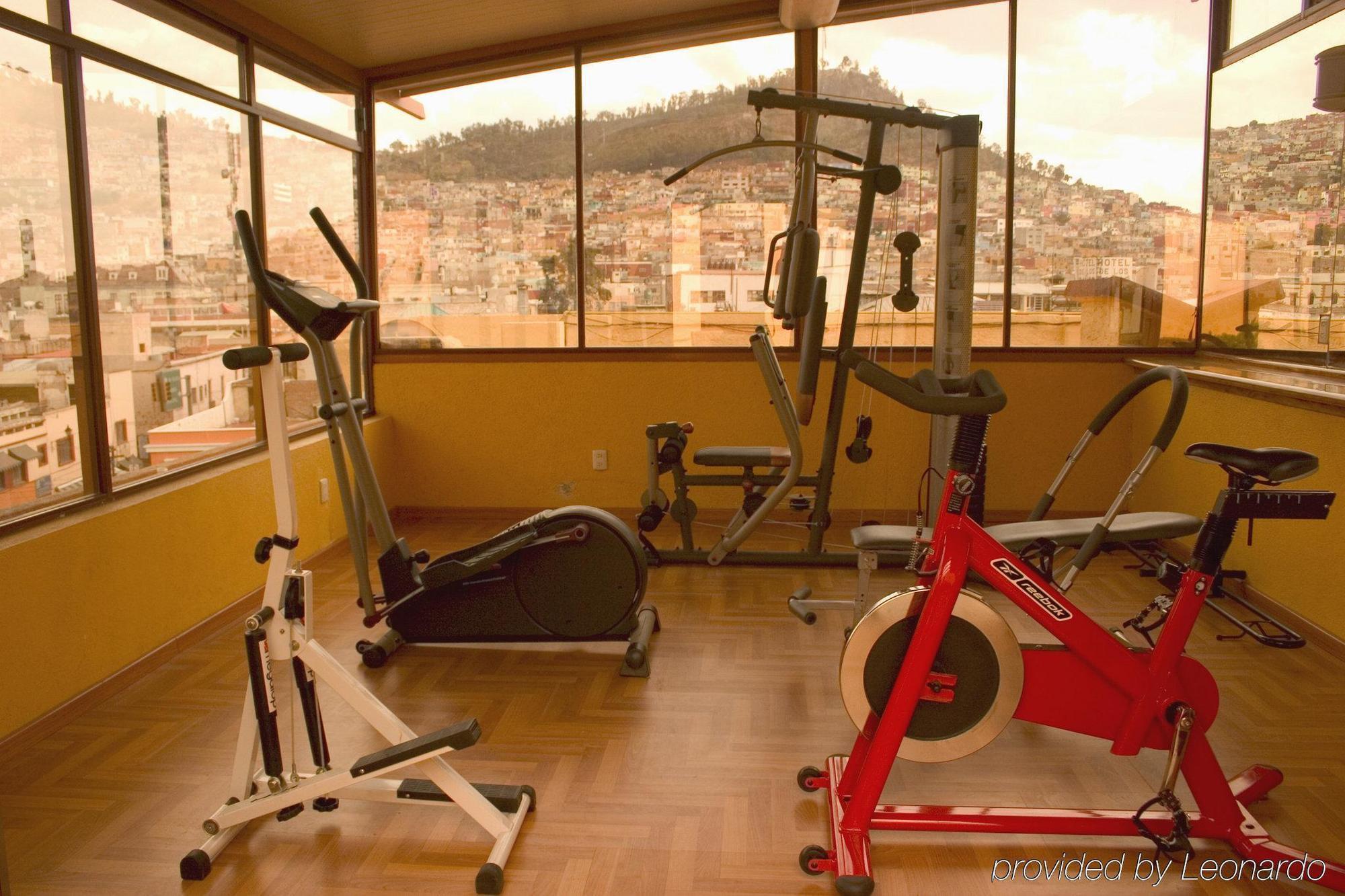 Hotel Emily Pachuca Eksteriør bilde